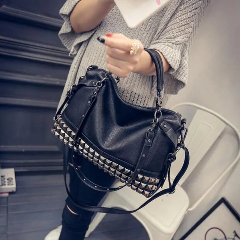Customizable Rivet Women's PU Leather Handbag New Fashion Cowhide Women Messenger Bags One Shoulder Handbag Big Bags